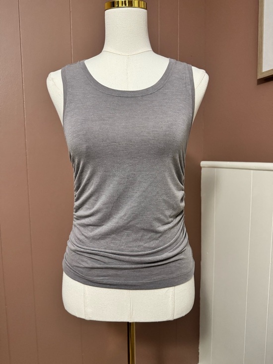 Athleta Tops - Athleta Gray Scoop Neck Ruched Tank Top